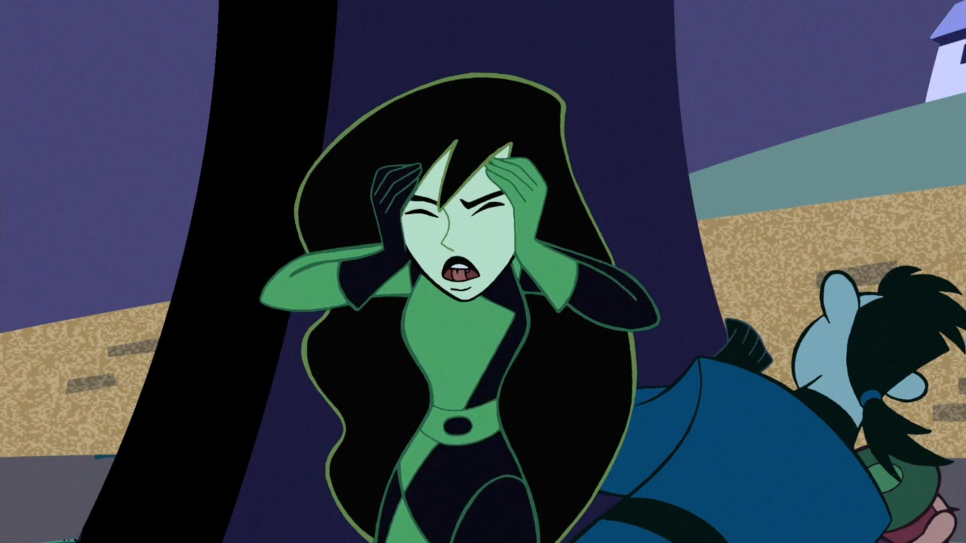 Kim learns that the ancient artifact is a time monkey, and Shego has used i...